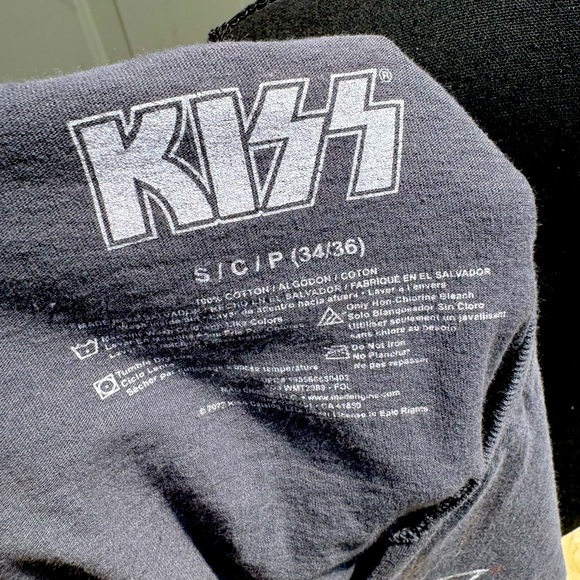 KISS, Grey, Short Sleeve, V-neck, Shirt, Size Small - Picture 3 of 3